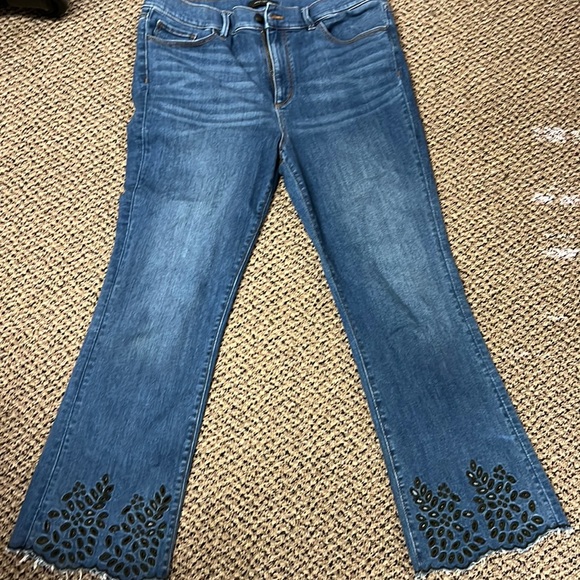 Ann Taylor cropped flare jeans - Picture 1 of 6